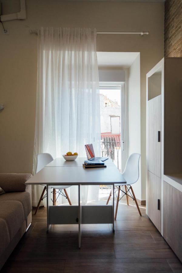 O&L San Luis Feel At Home In A Renovated Apartment إشبيلية المظهر الخارجي الصورة