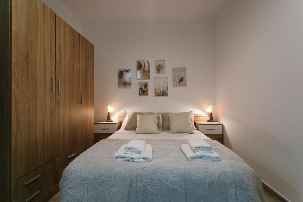 O&L San Luis Feel At Home In A Renovated Apartment إشبيلية المظهر الخارجي الصورة