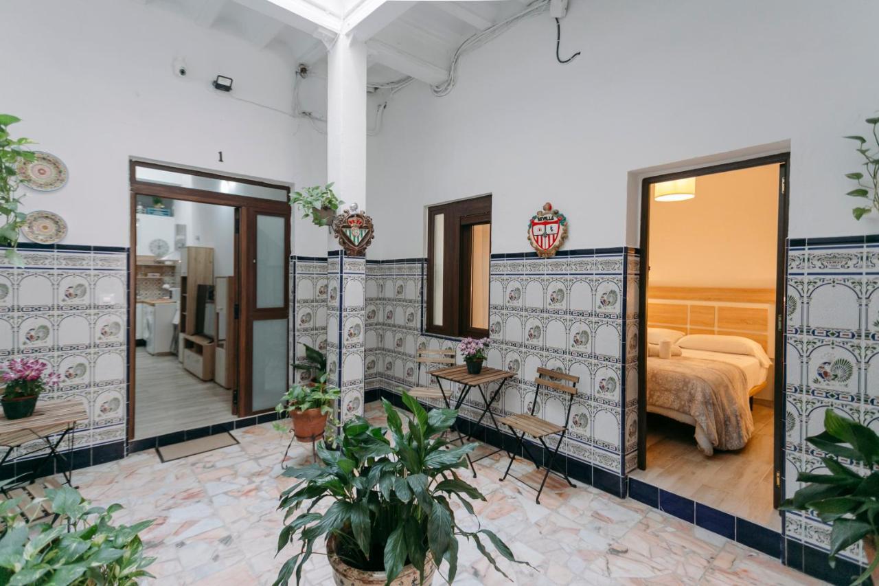 O&L San Luis Feel At Home In A Renovated Apartment إشبيلية المظهر الخارجي الصورة