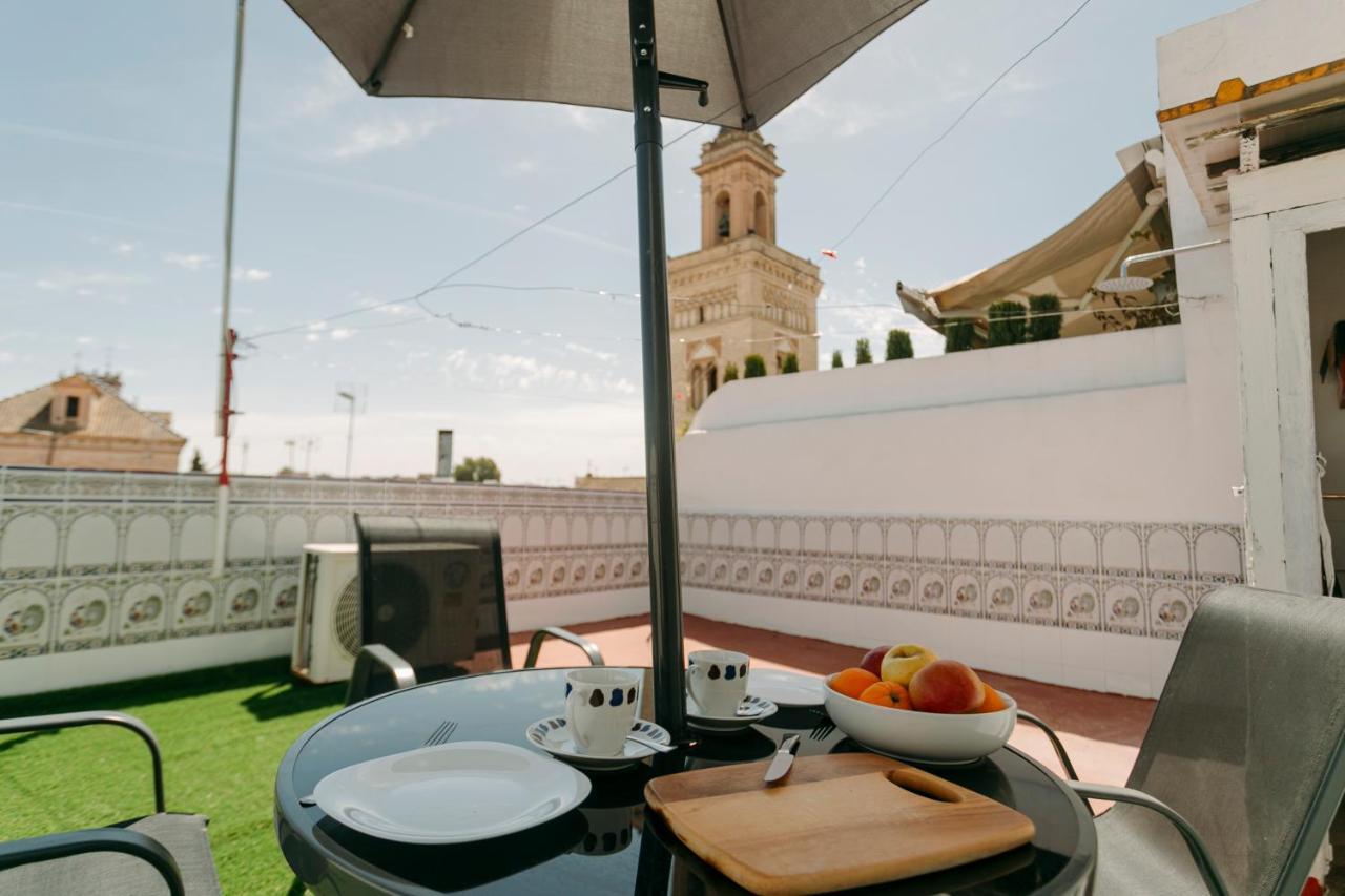 O&L San Luis Feel At Home In A Renovated Apartment إشبيلية المظهر الخارجي الصورة